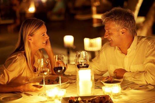 Houston Speed Dating for 20s, 30s and 40s, single women are meeting single men and having fun time